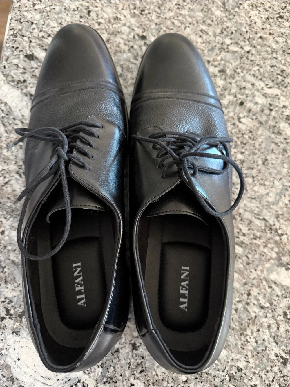 Alfani Men's 11M Black Cap-Toe Derby Oxfords EUC
